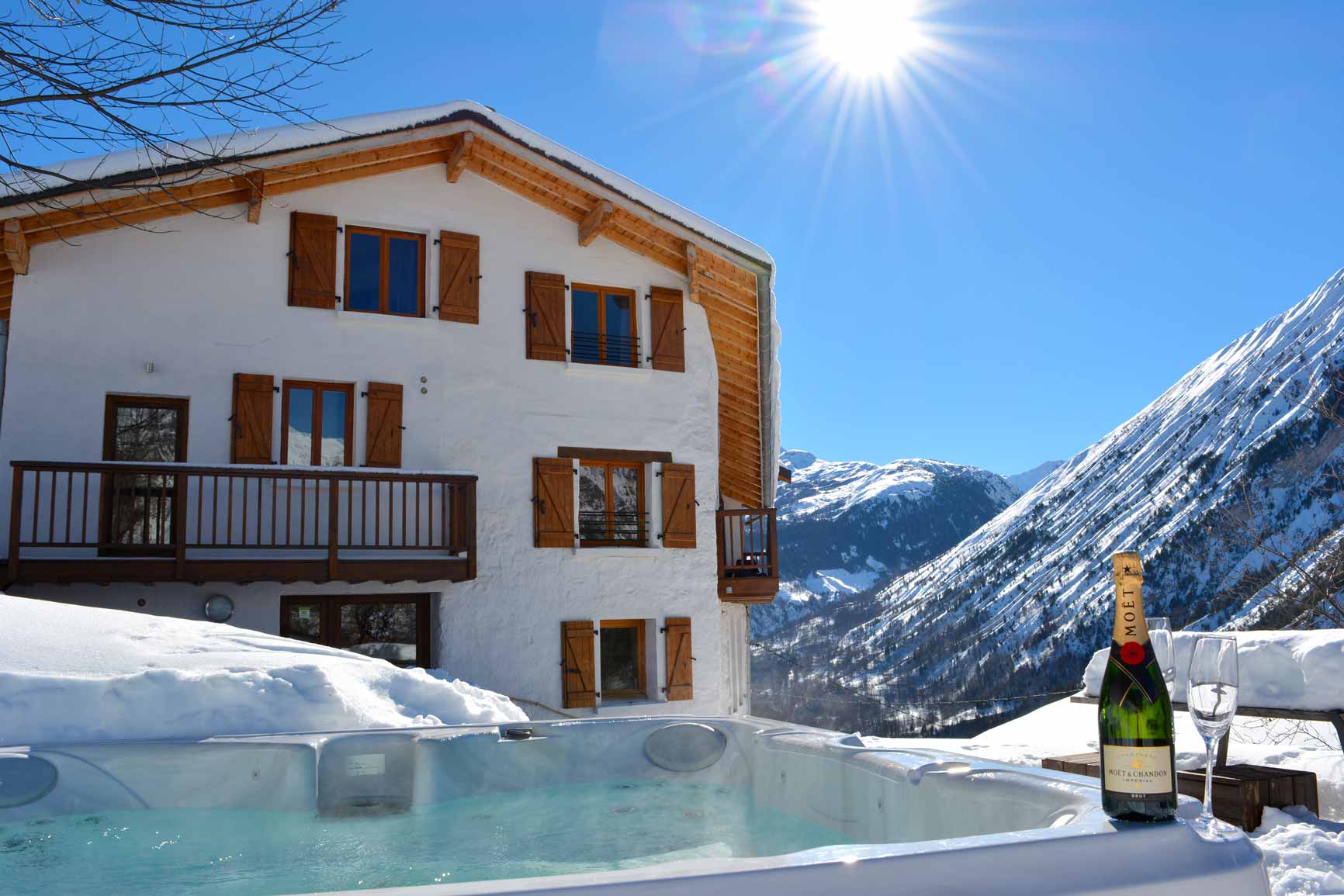 Chalet Broski - Our Luxury Self-Catered Chalet
